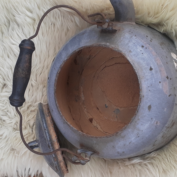 Large Graniteware Kettle gray swirl speckled Primitive Farmhouse - Picture 5 of 6